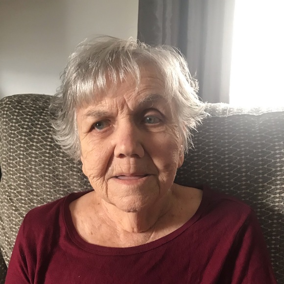 Meet your Posher, Christine - Picture 1 of 1